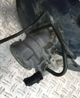 Ford Focus Master brake cylinder