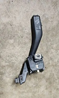 Volkswagen Scirocco Indicator stalk 1K0953513G 01103512 10351280438397