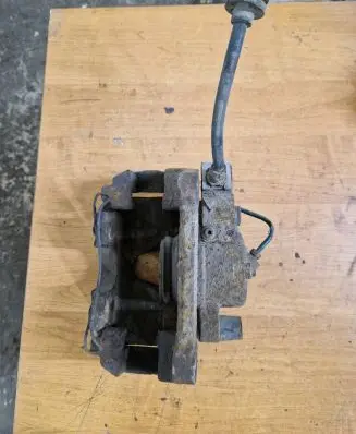 Renault Laguna II Front brake caliper
