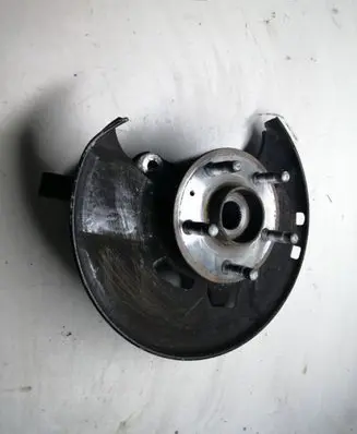 Opel Insignia A Front wheel hub spindle knuckle