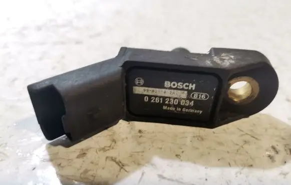 Peugeot 407 Air pressure sensor 0261230034