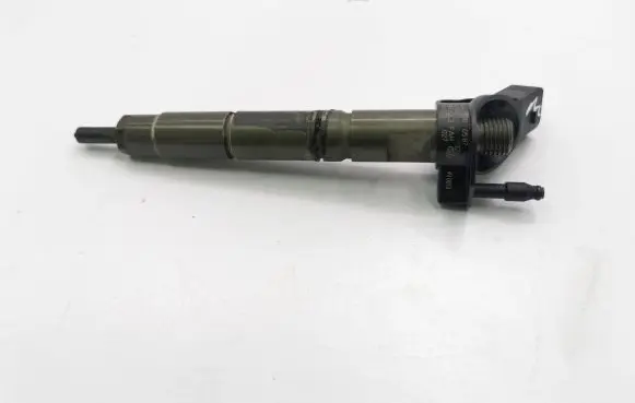 Mercedes-Benz CLS C219 Fuel injector A6420700587 0445115027