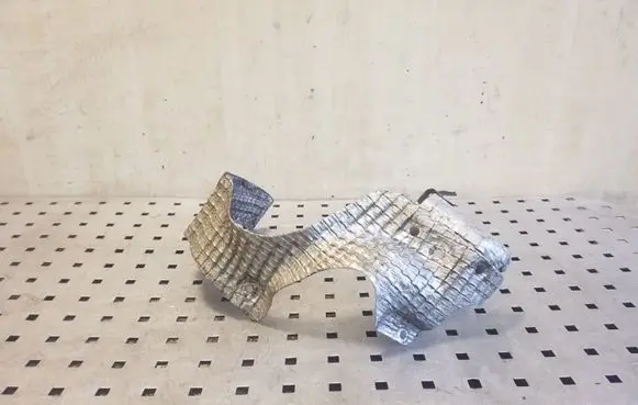 Exhaust heat shield