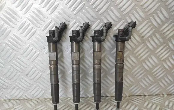 Toyota Auris E180 Fuel injector 23670-0W020 0445116054 22100-0W020