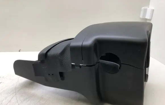 Citroen DS5 Steering wheel column trim
