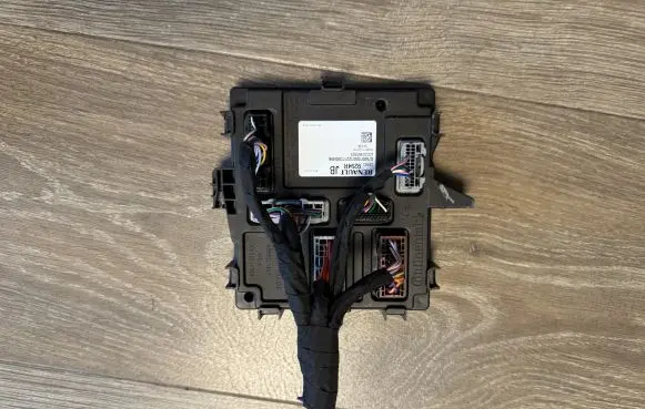 Renault Arkana Other devices 284B29294R