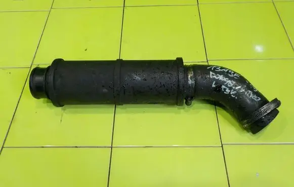 Dodge Nitro Intercooler hose/pipe 