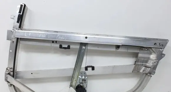 Smart ForTwo I Front door window regulator with motor