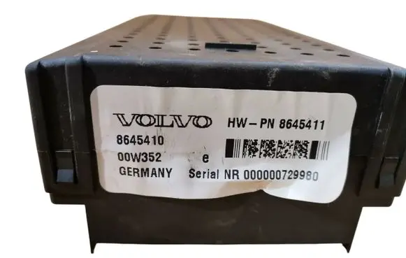 Volvo V70 Fuse box set 8645410 8645411 00W352