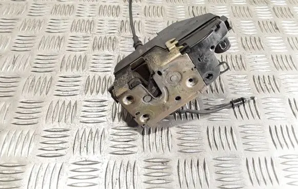 Renault Megane II Front door lock 027779 3105052341