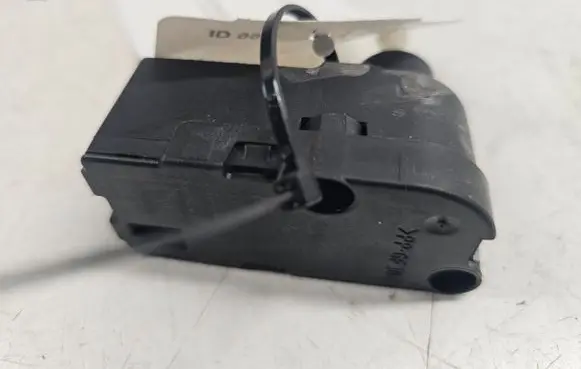 Opel Zafira B Headlight level adjustment motor 0307853306
