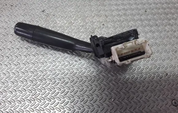 Toyota Land Cruiser (J100) Indicator stalk 17A0894