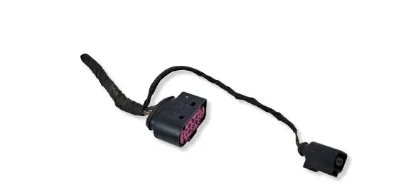 Volkswagen Touran II Headlight/headlamp wiring loom/harness 959870