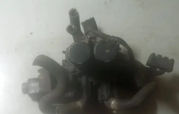 Volkswagen Phaeton Coolant heater control valve 3D1959617D 11372000020