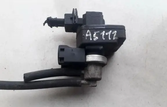 Renault Laguna II Turbo solenoid valve 8200270451