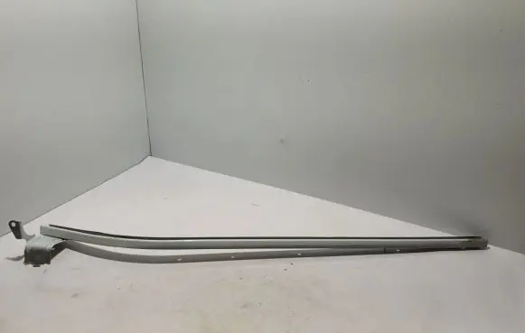 Renault Master III Sliding door middle roller runner 777900002R