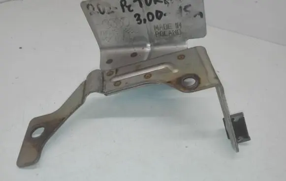 Audi A8 S8 D4 4H Other engine bay part 4H0131783J
