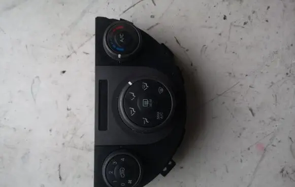 KIA Soul Climate control unit 972502KXXX