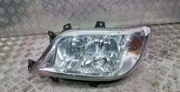 Mercedes-Benz Sprinter W901 W902 W903 W904 Headlight/headlamp