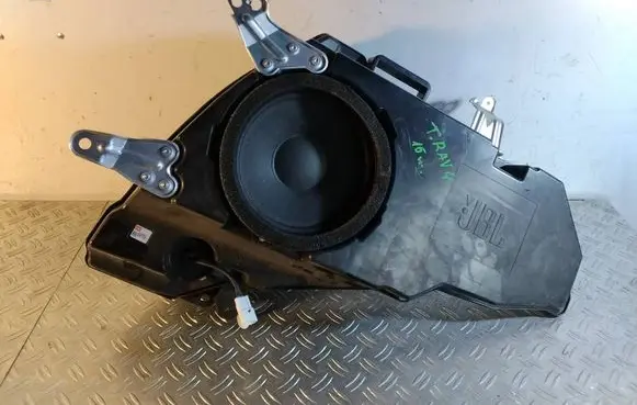 Toyota RAV 4 (XA40) Subwoofer speaker 861500R010 18214J0802