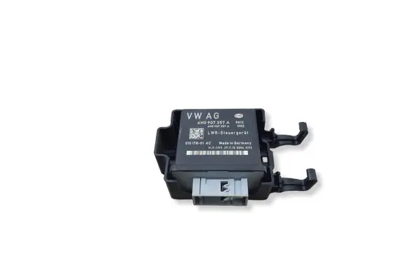 Audi A7 S7 4G Light module LCM 4H0907357A 01017801AC