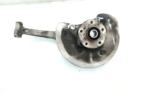 Audi Q5 SQ5 8R Front wheel hub spindle knuckle
