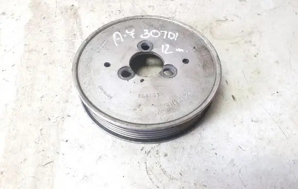Audi A7 S7 4G Water pump pulley 059121031H