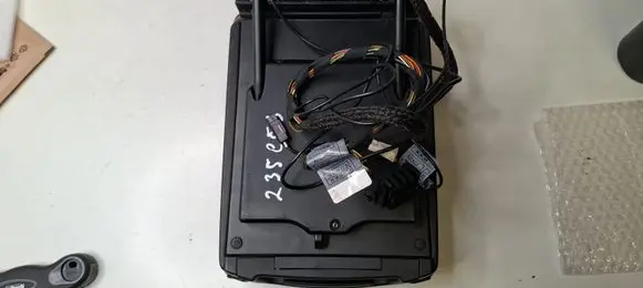 BMW X5 E53 Armrest 6937599