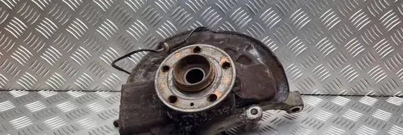 Volvo V70 Front wheel hub spindle knuckle 9461944