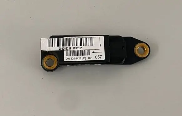 Mercedes-Benz C W203 Airbag deployment crash/impact sensor 0018204426