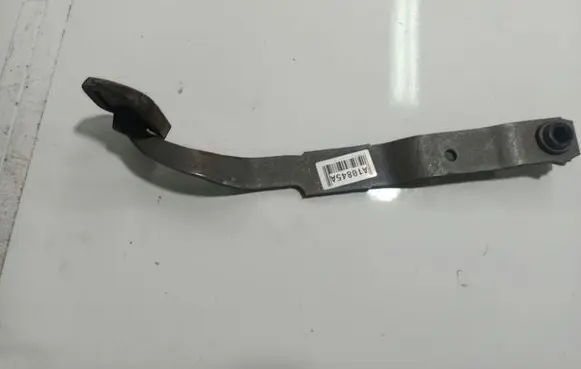 Opel Omega B2 Clutch pedal 