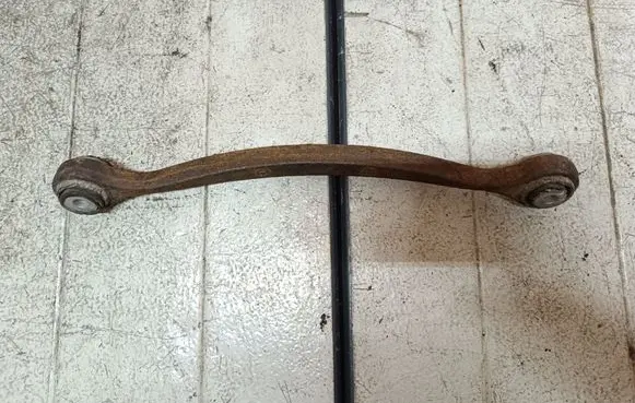 Mercedes-Benz ML W164 Rear control arm 000060364106