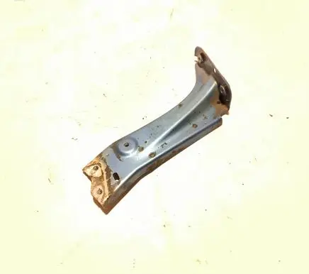Skoda Octavia Mk3 (5E) Fender mounting bracket 5E0821141