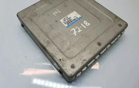 Mazda 6 Engine control unit/module LF1718881F E6T50675H1