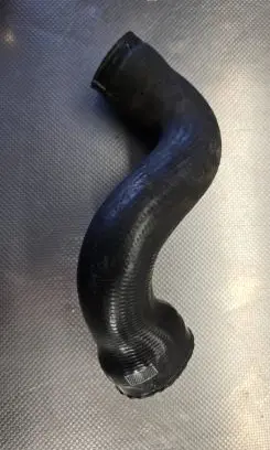 Audi A4 S4 B6 8E 8H Intercooler hose/pipe 8E0145838G