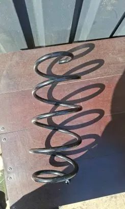 Skoda Octavia Mk2 (1Z) Front coil spring 1K0411105AK