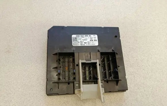 Volkswagen Tiguan Allspace Comfort/convenience module 5Q0937086BL F005V02371