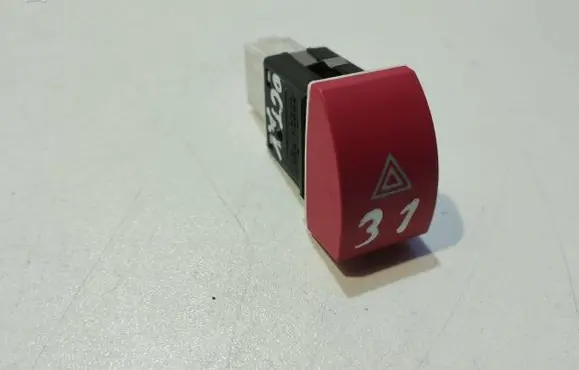 Skoda Octavia Mk2 (1Z) Hazard light switch 1Z0953235A
