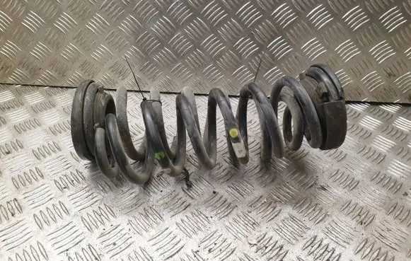 KIA Sportage Rear coil spring 55350F1CE0F03790