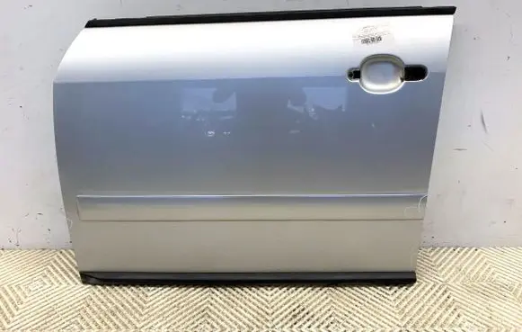 Audi A2 Front door