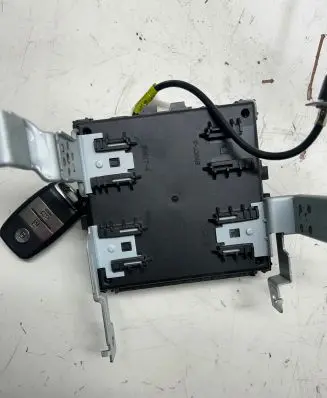 KIA Sportage Keyless (KESSY) go control unit/module 95480