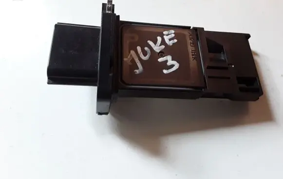 Nissan Juke I F15 Mass air flow meter 226807S008