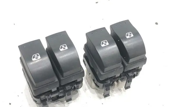 Renault Espace IV Electric window control switch 2650302