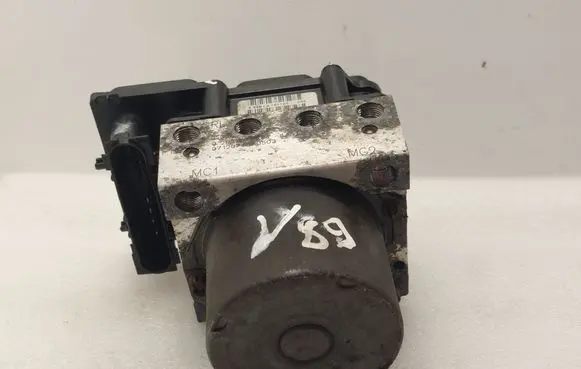 Toyota Corolla Verso AR10 ABS Pump 440500F010