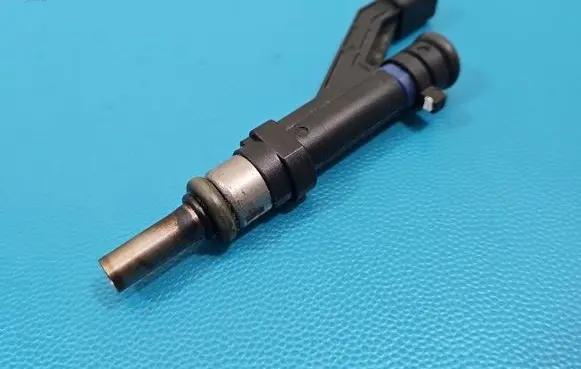 Hyundai i30 Fuel injector 35310-2M327 IMPRK1533023