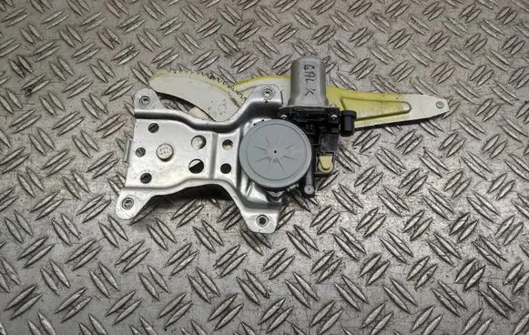 Suzuki SX4 Rear door window regulator with motor 2621004060