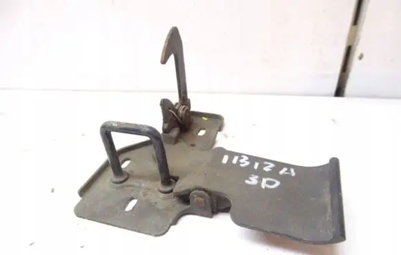 Seat Ibiza III (6L) Engine bonnet/hood lock/latch loop/hook 6L0823480C
