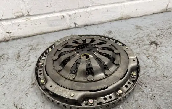 KIA Niro Flywheel 410722B001