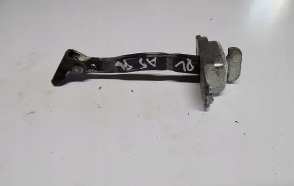 Toyota RAV 4 (XA30) Loading door check strap stopper 094783456i