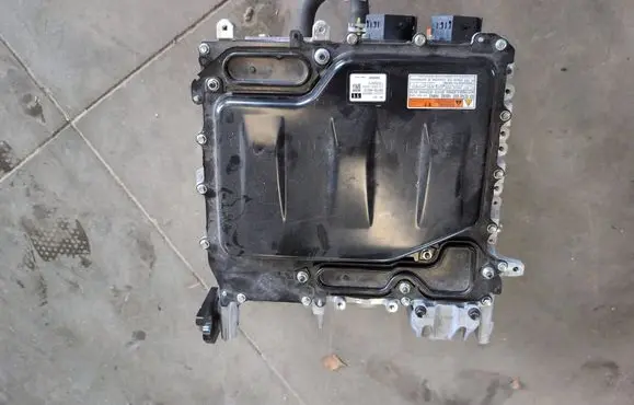 Toyota bZ4X Voltage converter inverter G973046010 2310000083 1123D24213